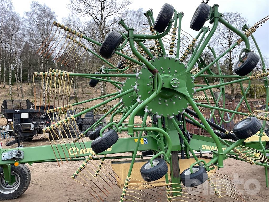 KRONE SWADRO TC1000 - Tedder/ Rake: picture 3 KRONE SWADRO TC1000 - Tedder/ Rake: picture 3