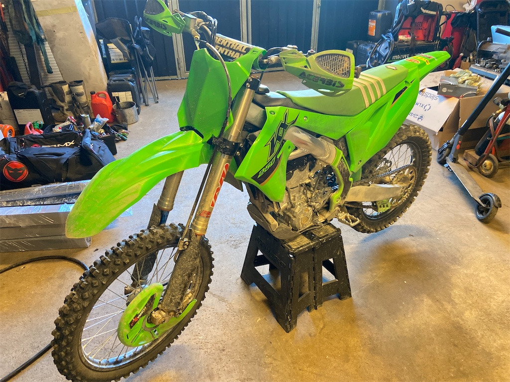 Kawasaki KX250F - Motorcycle: picture 1 Kawasaki KX250F - Motorcycle: picture 1