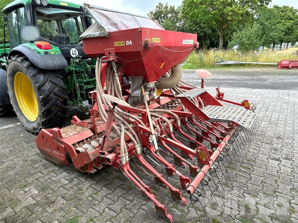 Kreiselegge Kuhn und Drillmaschine Kverneland Accord DA - Seed drill: picture 2 Kreiselegge Kuhn und Drillmaschine Kverneland Accord DA - Seed drill: picture 2