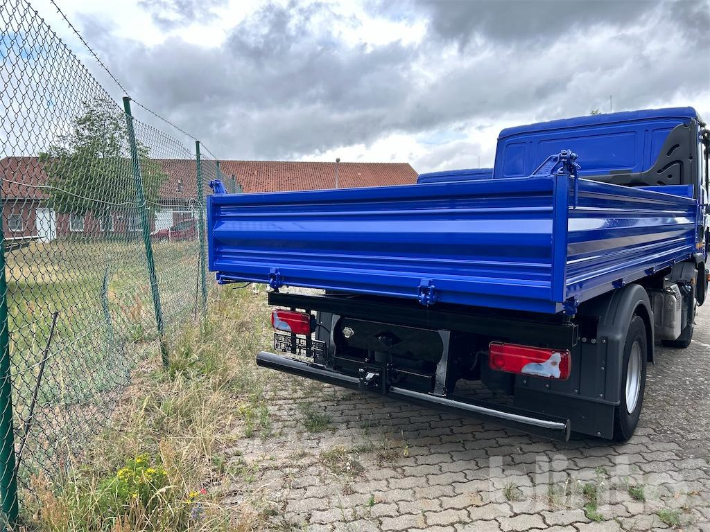 MAN TGL 12.190 mit Dreiseitenkipper (2018) - Tipper: picture 3 MAN TGL 12.190 mit Dreiseitenkipper (2018) - Tipper: picture 3