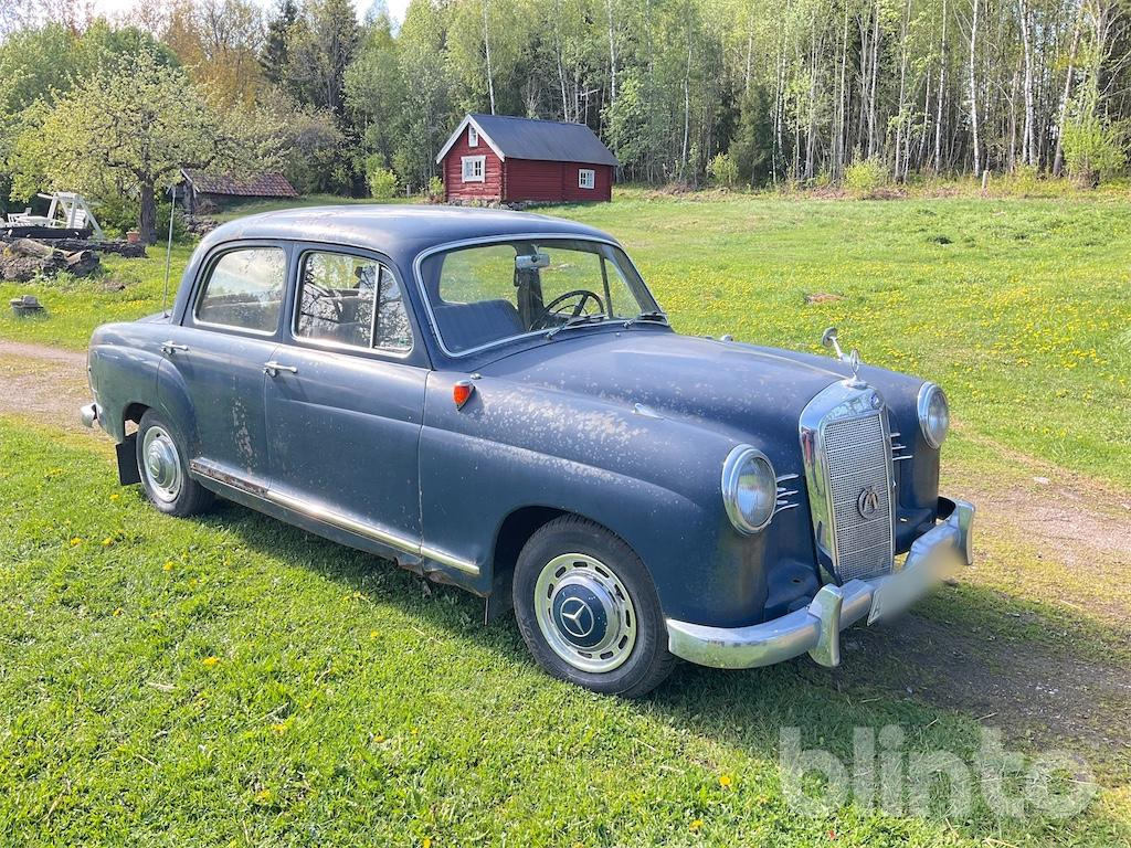 MERCEDES BENZ 180 4 D - Car: picture 3 MERCEDES BENZ 180 4 D - Car: picture 3
