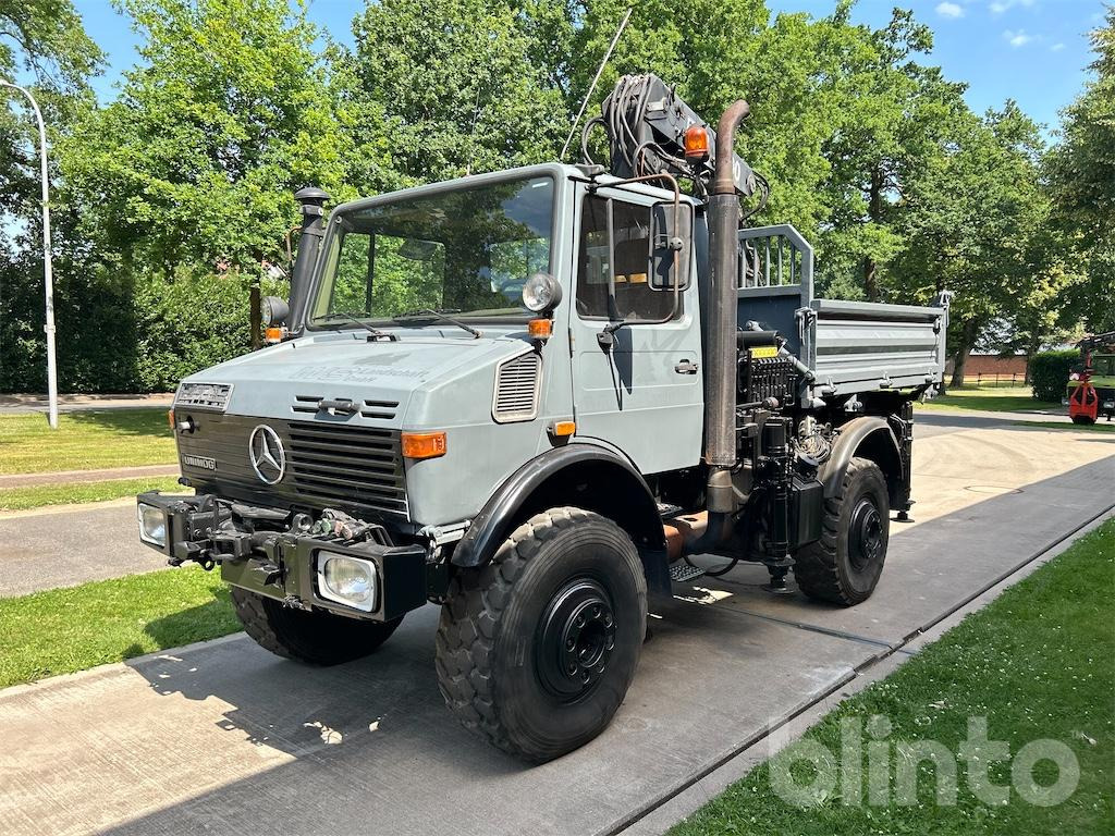 Mercedes Benz Unimog U1600 (1995) - Dropside/ Flatbed truck: picture 1 Mercedes Benz Unimog U1600 (1995) - Dropside/ Flatbed truck: picture 1