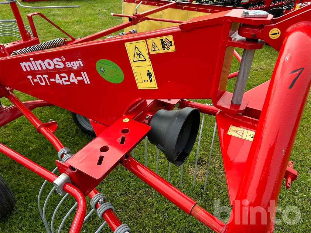 Minos Agri T-OT-424-II (2021) - Tedder/ Rake: picture 4 Minos Agri T-OT-424-II (2021) - Tedder/ Rake: picture 4