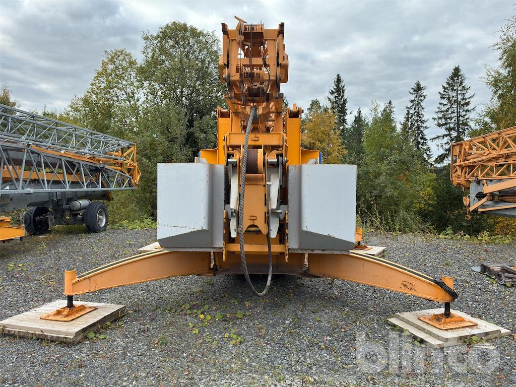 POTAIN IGO 50 - Self-erecting tower crane: picture 2 POTAIN IGO 50 - Self-erecting tower crane: picture 2