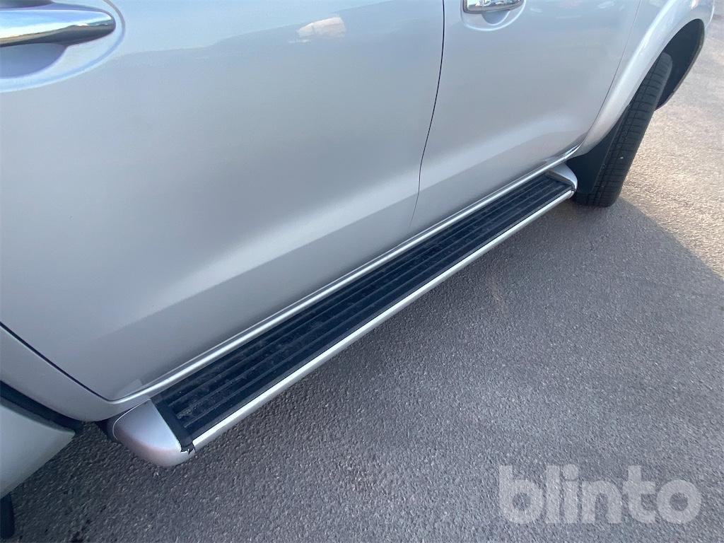 Pickup truck RENAULT: picture 28