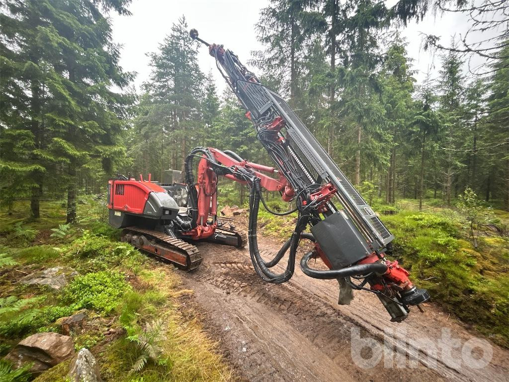 SANDVIK DINO DC 400 RI / BORRIGG - Drilling rig: picture 1 SANDVIK DINO DC 400 RI / BORRIGG - Drilling rig: picture 1
