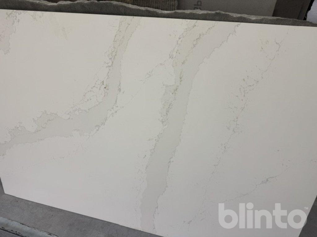 Silestone Eternal Calacatta Gold - Tool/ Equipment: picture 4 Silestone Eternal Calacatta Gold - Tool/ Equipment: picture 4