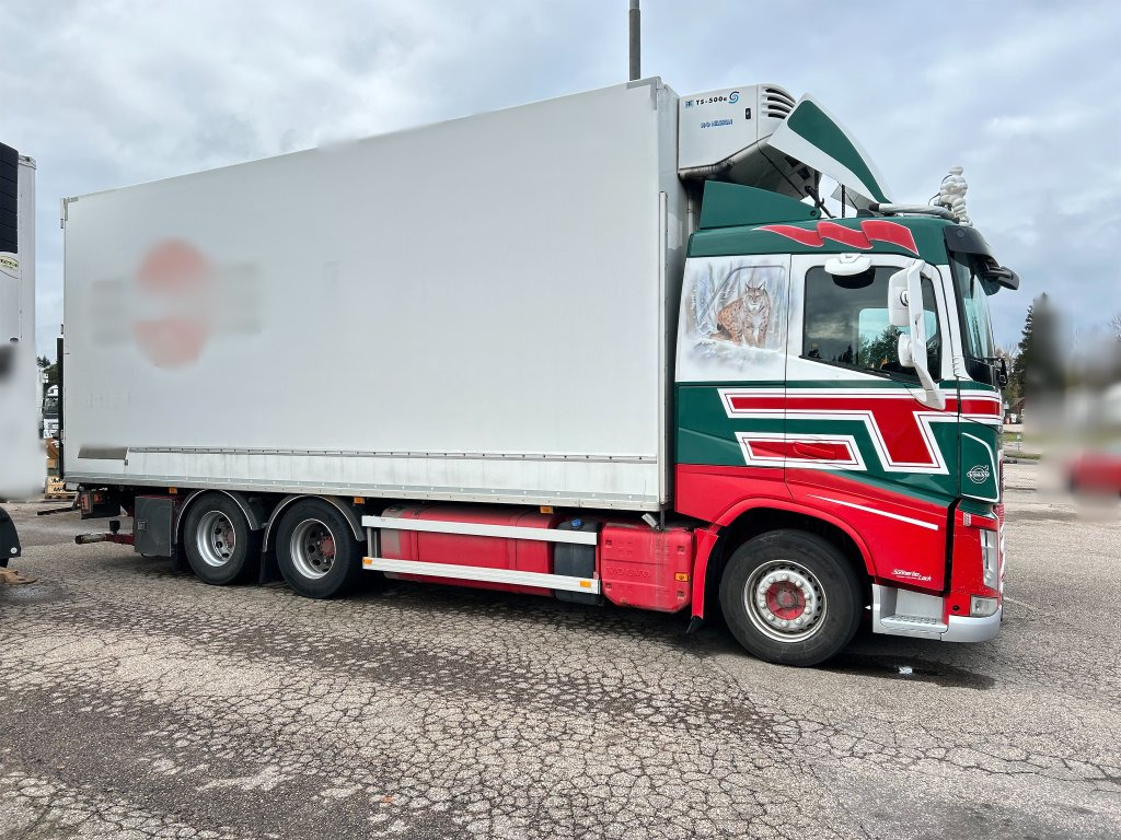 Skåpbil Volvo FH bussbyggskåp med kylaggregat - Refrigerator truck: picture 5 Skåpbil Volvo FH bussbyggskåp med kylaggregat - Refrigerator truck: picture 5