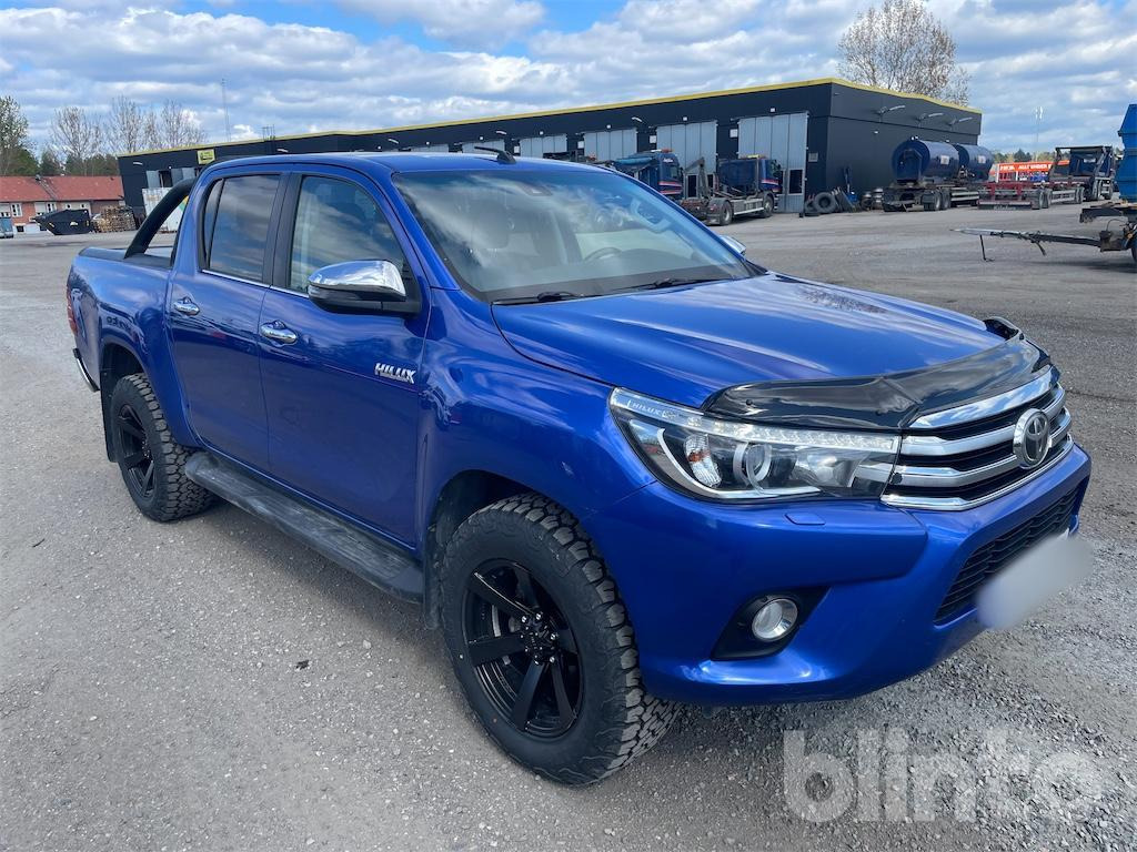 Toyota Hilux 2.4 Awd dubbelhytt - Pickup truck: picture 5 Toyota Hilux 2.4 Awd dubbelhytt - Pickup truck: picture 5