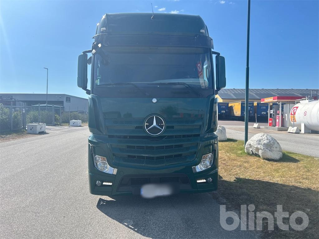 MERCEDES-BENZ Actros - Tractor unit: picture 3 MERCEDES-BENZ Actros - Tractor unit: picture 3
