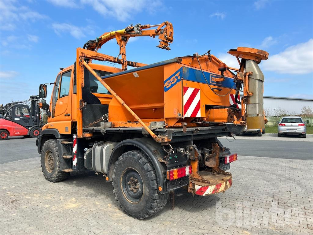 Unimog U 300 mit MULAG Ausleger 2010 - Truck: picture 4 Unimog U 300 mit MULAG Ausleger 2010 - Truck: picture 4