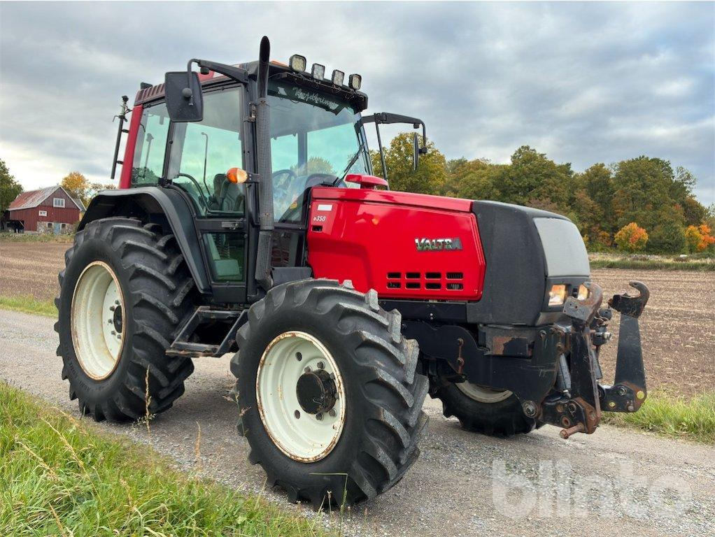 VALTRA 6350-4 - Farm tractor: picture 3 VALTRA 6350-4 - Farm tractor: picture 3