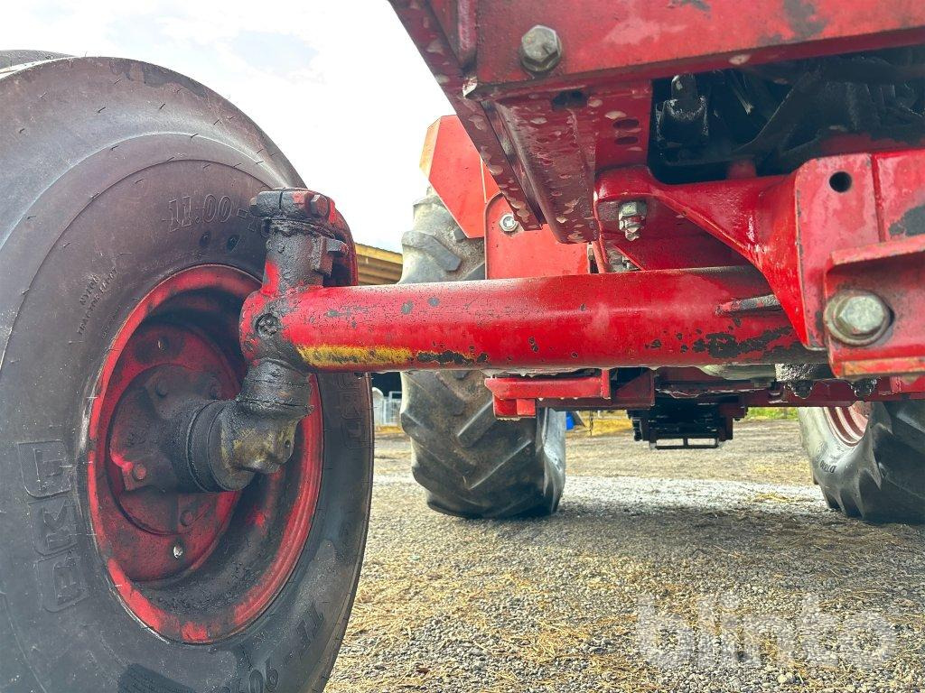 Farm tractor VOLVO BM 2650: picture 25