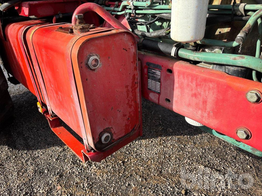 Farm tractor VOLVO BM 2650: picture 31