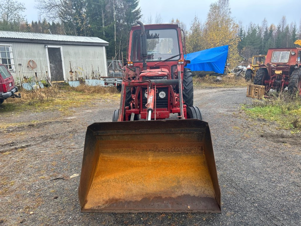 VOLVO-BM T 500 - Farm tractor: picture 2 VOLVO-BM T 500 - Farm tractor: picture 2