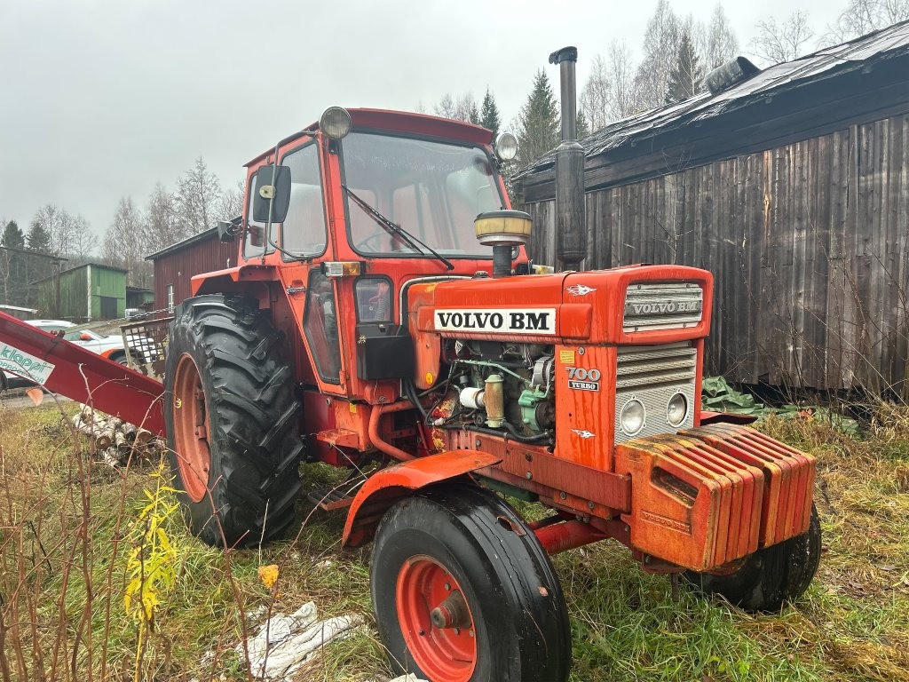 VOLVO-BM T 700 - Farm tractor: picture 3 VOLVO-BM T 700 - Farm tractor: picture 3