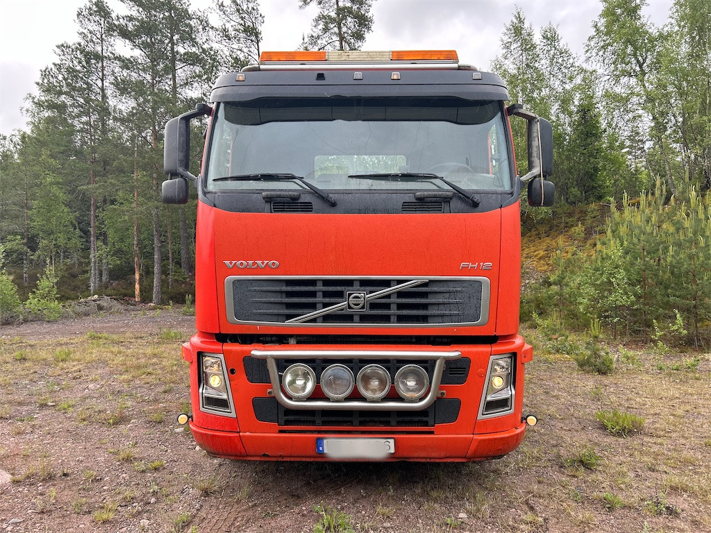 VOLVO FH12 6X4 - Tipper: picture 3 VOLVO FH12 6X4 - Tipper: picture 3