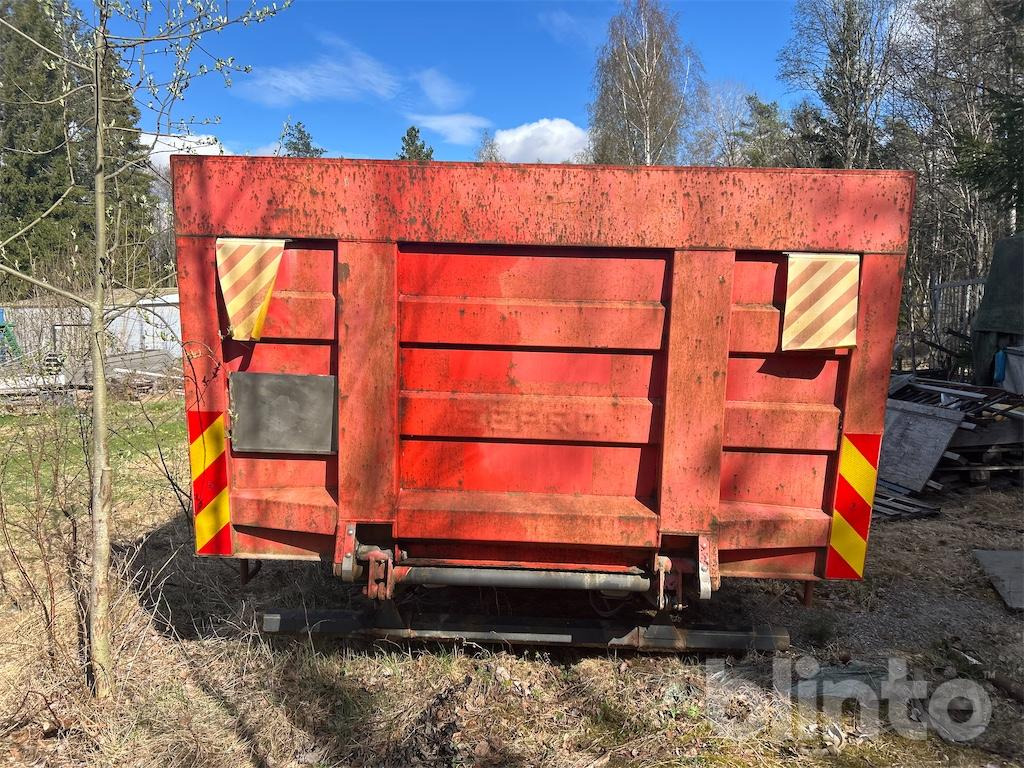 VOLVO FL614 H / Reparationsobjekt - Crane truck: picture 5 VOLVO FL614 H / Reparationsobjekt - Crane truck: picture 5