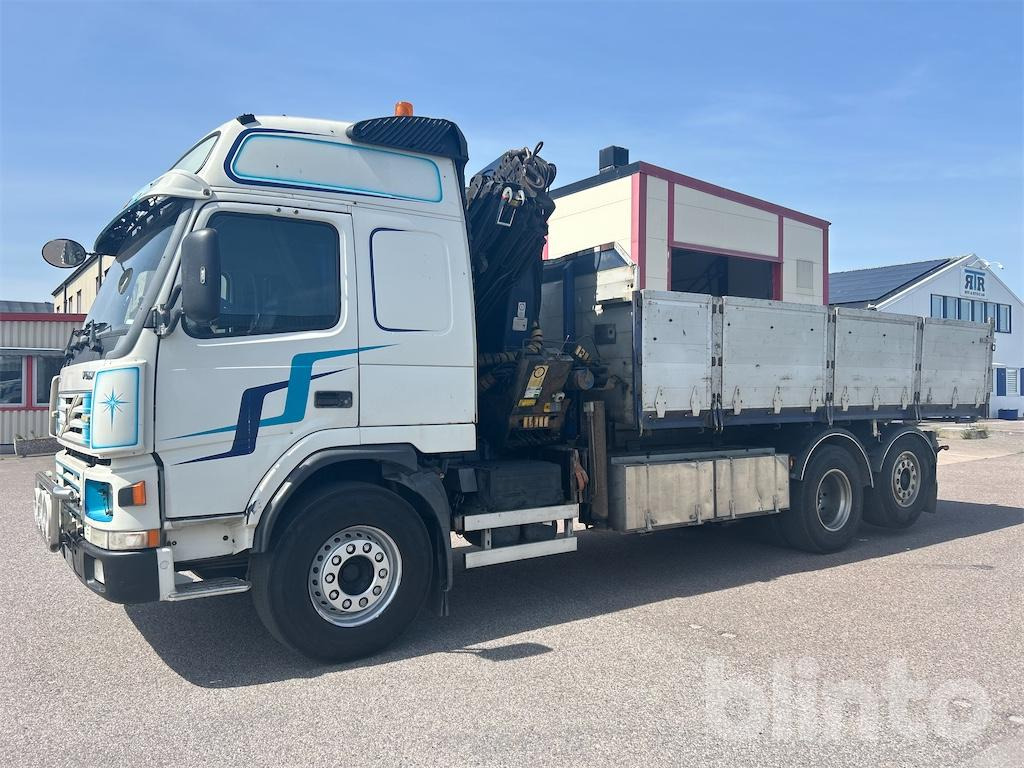 VOLVO FM7 6*2 - Tippflak - Tipper, Crane truck: picture 2 VOLVO FM7 6*2 - Tippflak - Tipper, Crane truck: picture 2