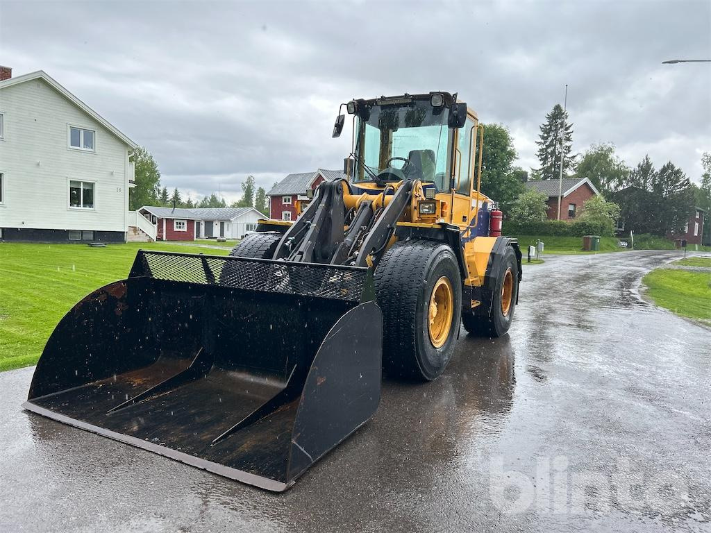 VOLVO L70D Med Redskap - Wheel loader: picture 1 VOLVO L70D Med Redskap - Wheel loader: picture 1