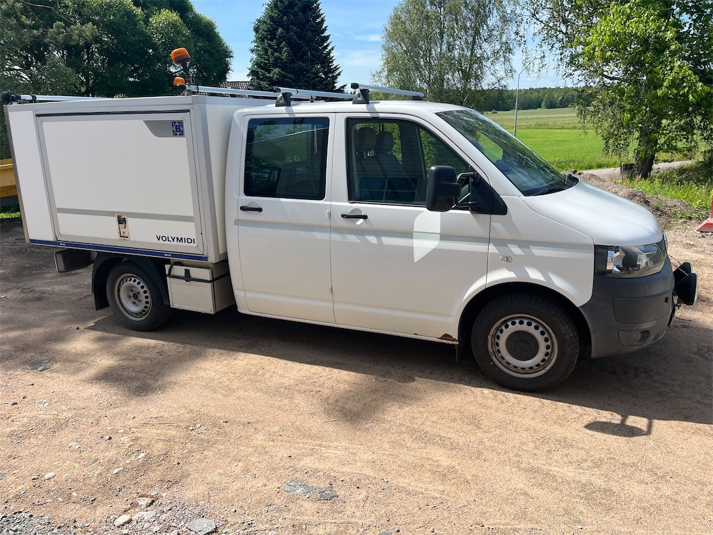VW PICKUP DH 2,0 4MOTION - Box van: picture 5 VW PICKUP DH 2,0 4MOTION - Box van: picture 5