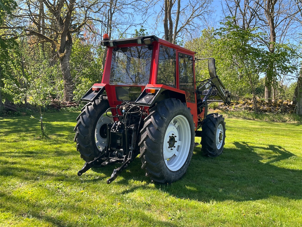 Valmet 605-4 GLTX - Farm tractor: picture 3 Valmet 605-4 GLTX - Farm tractor: picture 3