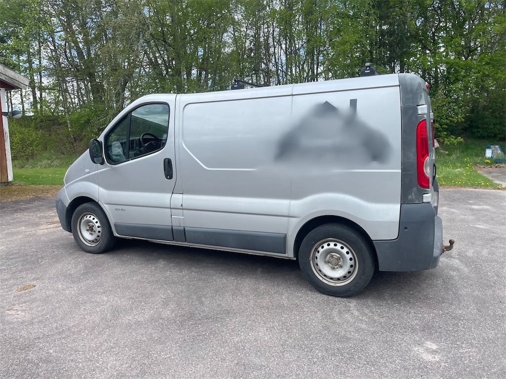 NISSAN X83 Primastar dCi 115 - Van: picture 4 NISSAN X83 Primastar dCi 115 - Van: picture 4