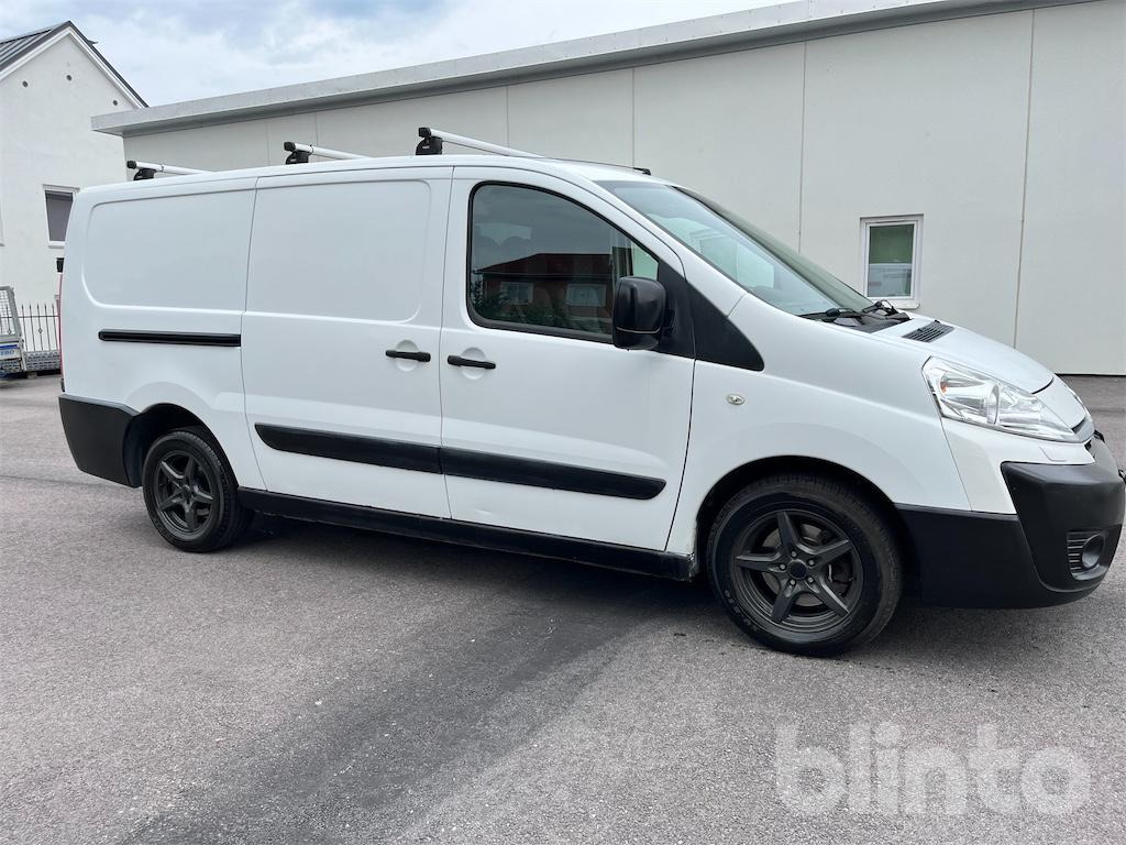 TOYOTA X - Van: picture 4 TOYOTA X - Van: picture 4