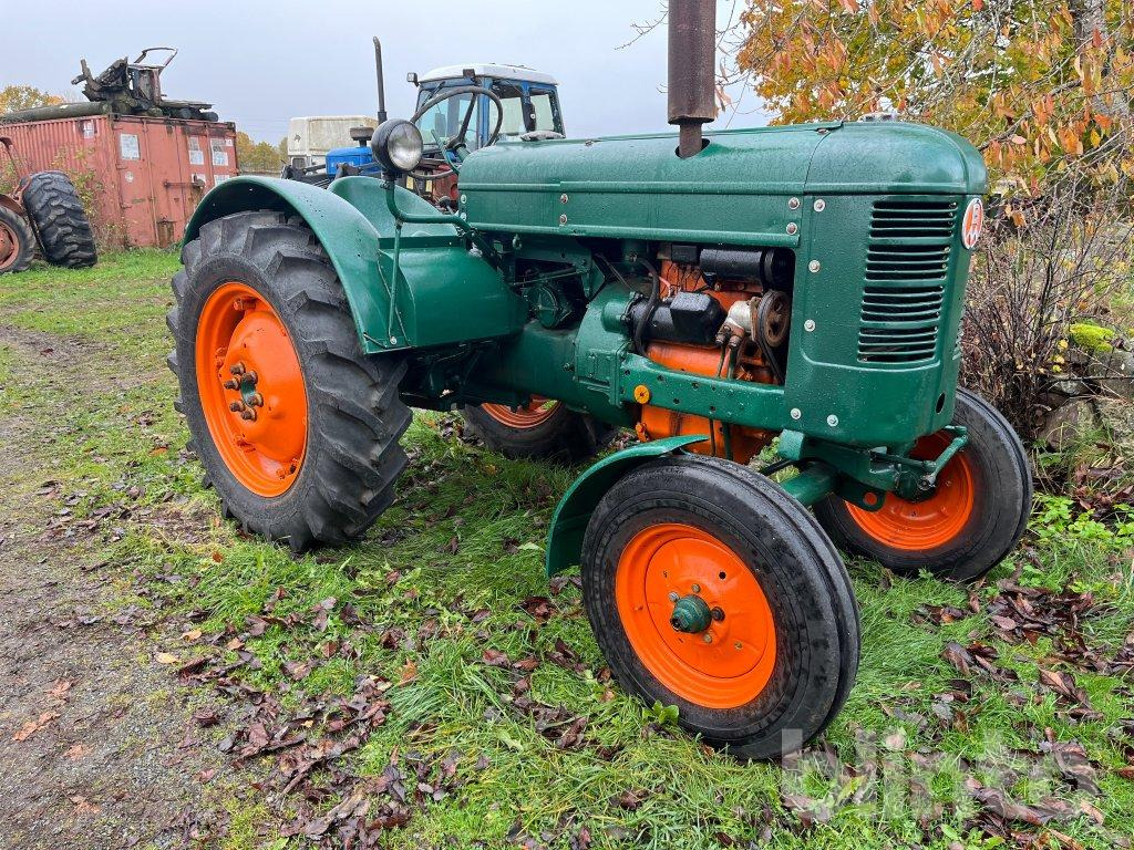 Volvo BM 230 Victor - Farm tractor: picture 1 Volvo BM 230 Victor - Farm tractor: picture 1