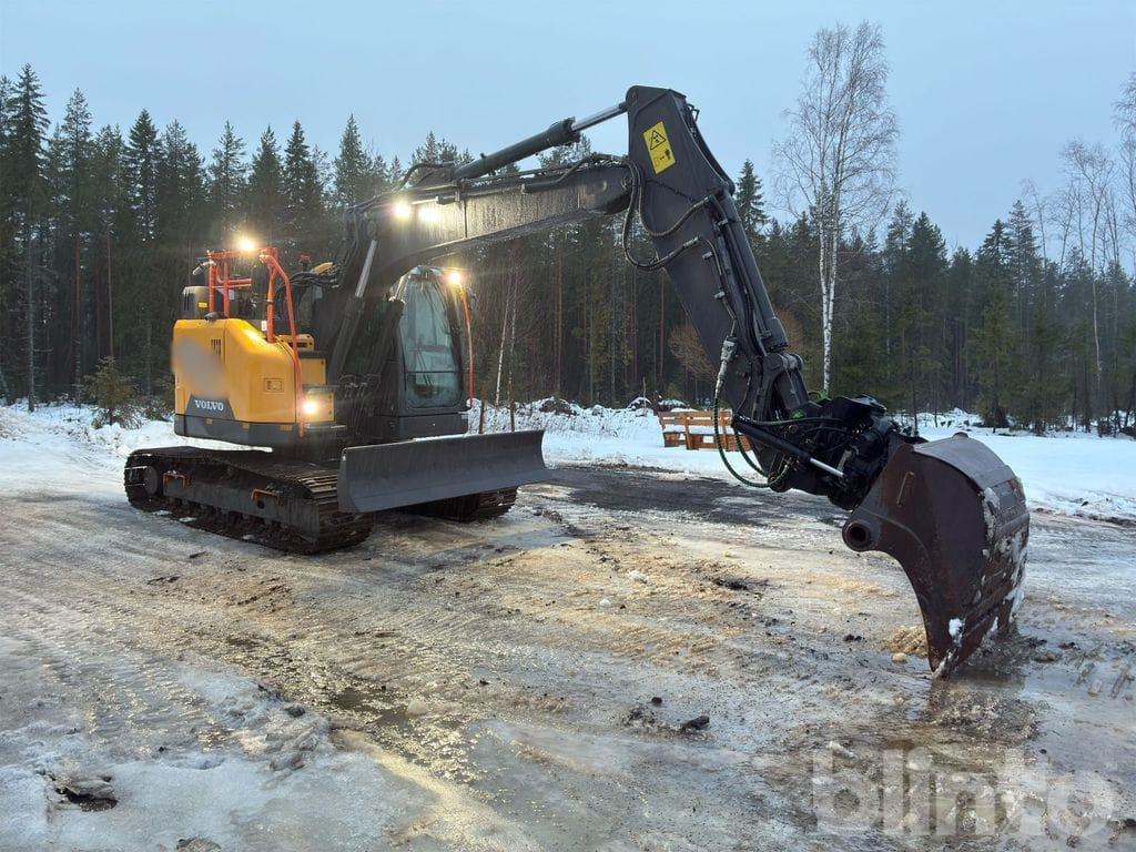 Volvo ECR145EL - Crawler excavator: picture 3 Volvo ECR145EL - Crawler excavator: picture 3