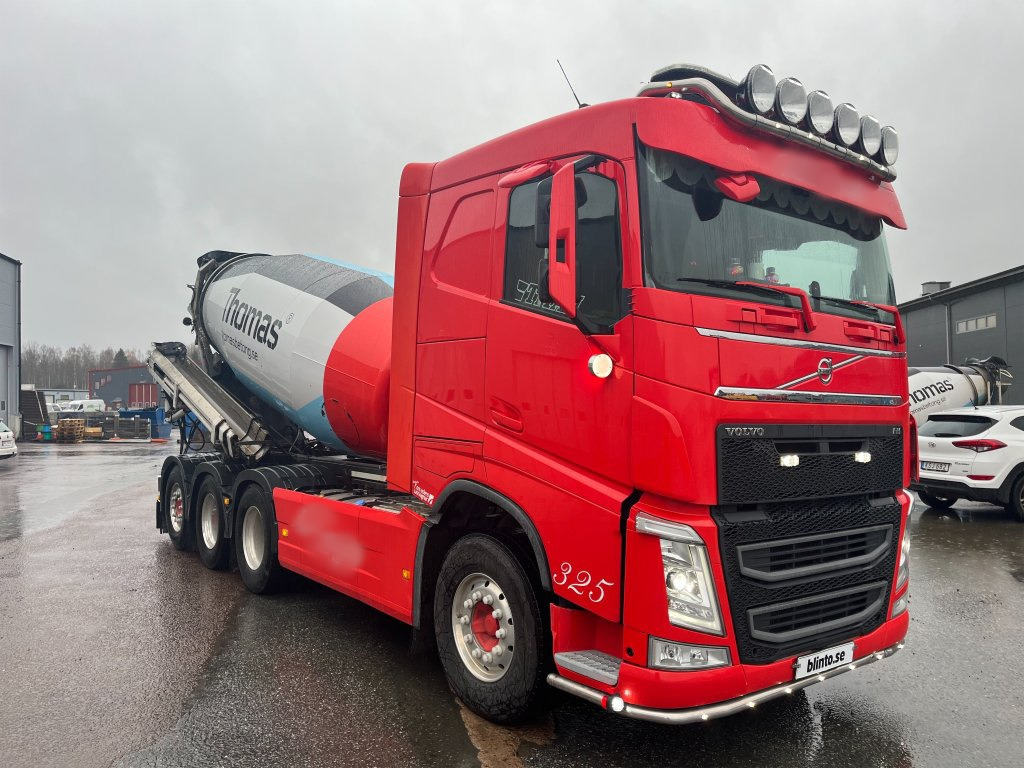 Volvo FH 8*4 12.8 I-Shift - Concrete mixer truck: picture 3 Volvo FH 8*4 12.8 I-Shift - Concrete mixer truck: picture 3
