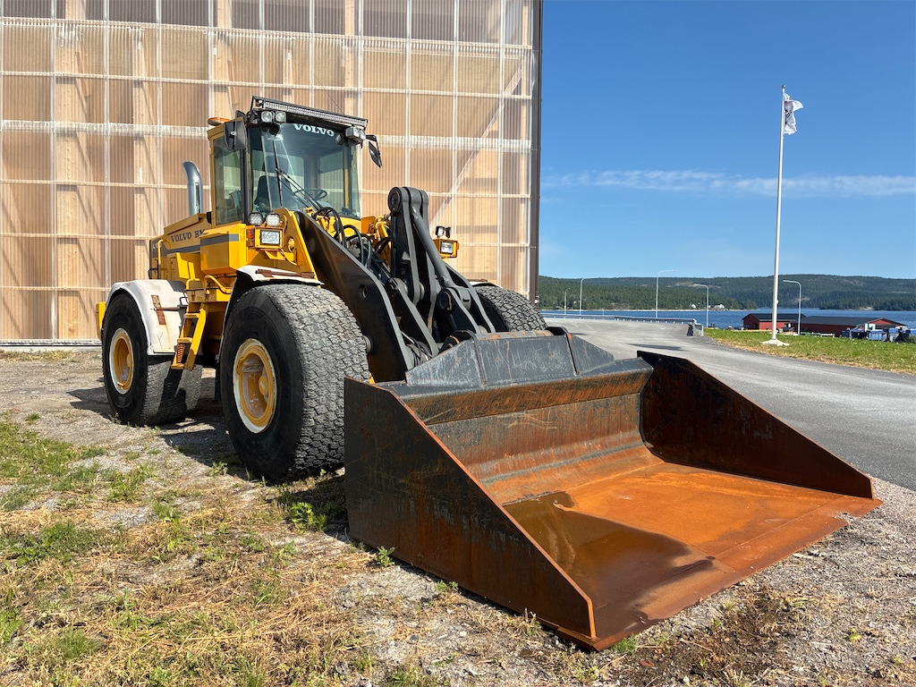 Volvo L150 - Wheel loader: picture 3 Volvo L150 - Wheel loader: picture 3