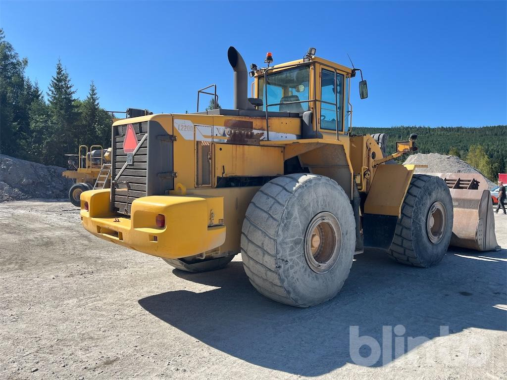 Volvo L220D - Wheel loader: picture 5 Volvo L220D - Wheel loader: picture 5