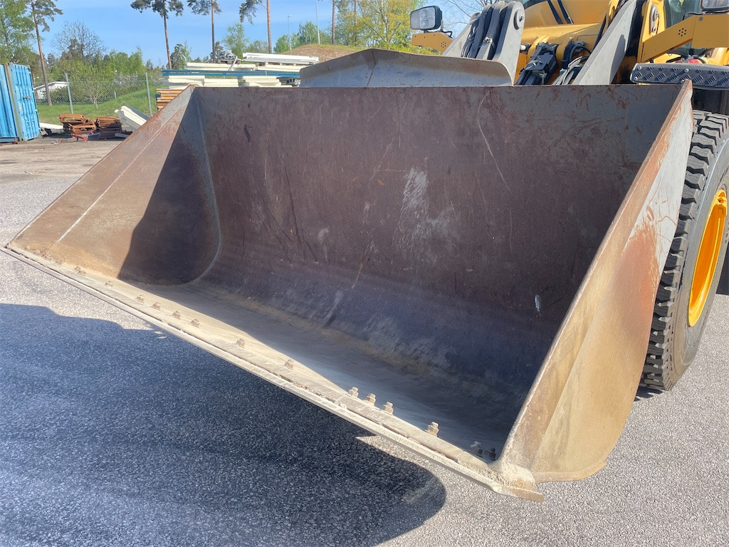 Volvo L60H - Wheel loader: picture 5 Volvo L60H - Wheel loader: picture 5