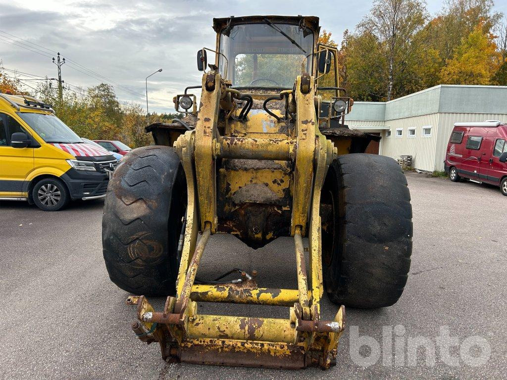 Volvo LM1240 - Wheel loader: picture 2 Volvo LM1240 - Wheel loader: picture 2