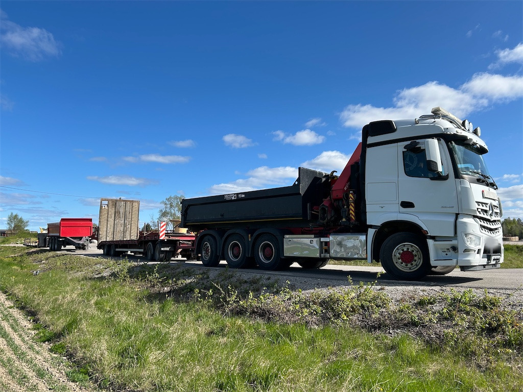 Maskinsläp och maskinflak - Tipper, Crane truck: picture 2 Maskinsläp och maskinflak - Tipper, Crane truck: picture 2