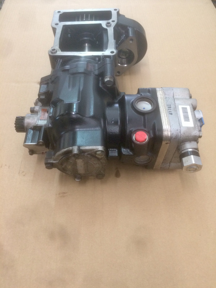 COMPRESSORE ARIA MONOCILINDRICO CON FRIZIONE MAN / KNORR - Air compressor: picture 3 COMPRESSORE ARIA MONOCILINDRICO CON FRIZIONE MAN / KNORR - Air compressor: picture 3