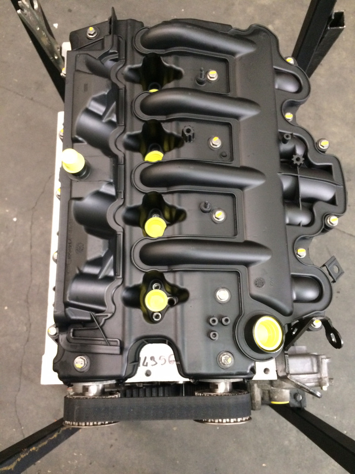 MOTORE SEMICOMPLETO RENAULT G9U-A6 PER VEICOLO RENAULT MASTER - Engine: picture 5 MOTORE SEMICOMPLETO RENAULT G9U-A6 PER VEICOLO RENAULT MASTER - Engine: picture 5
