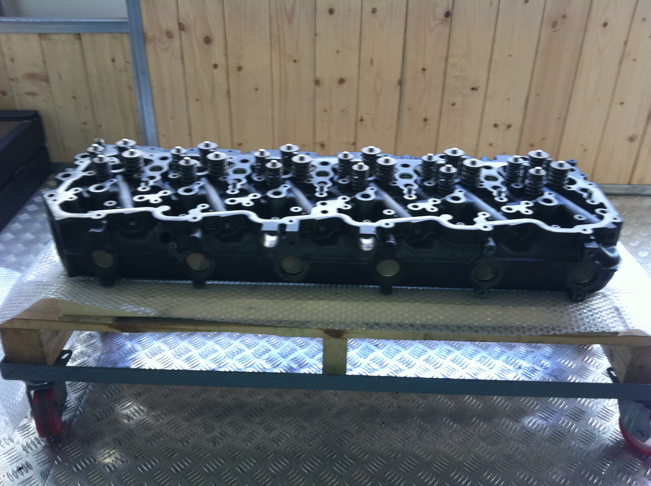 TESTATA DAF MX340 - Cylinder head: picture 5 TESTATA DAF MX340 - Cylinder head: picture 5