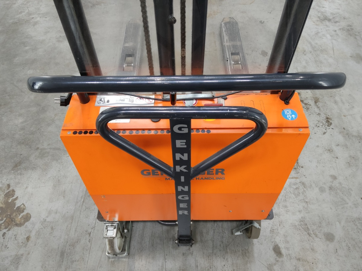 Genkinger ECV10C - Stacker: picture 3 Genkinger ECV10C - Stacker: picture 3