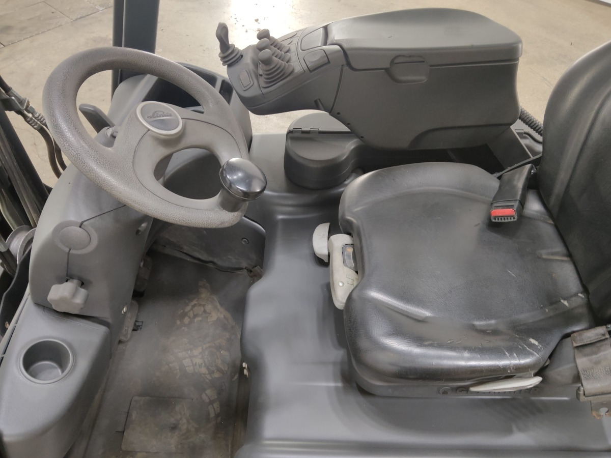 Linde E16-02 - Electric forklift: picture 3 Linde E16-02 - Electric forklift: picture 3