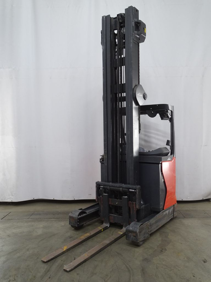 Linde R14HD-01 - Reach truck: picture 1 Linde R14HD-01 - Reach truck: picture 1