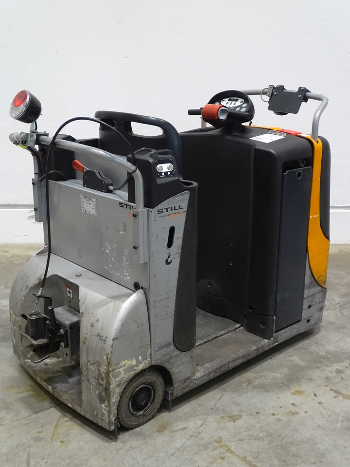 Still CX-T - Tow tractor: picture 2 Still CX-T - Tow tractor: picture 2
