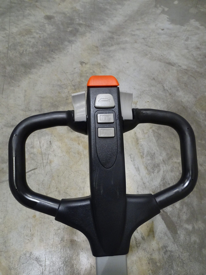 Still ECU15C/800MM - Pallet truck: picture 3 Still ECU15C/800MM - Pallet truck: picture 3