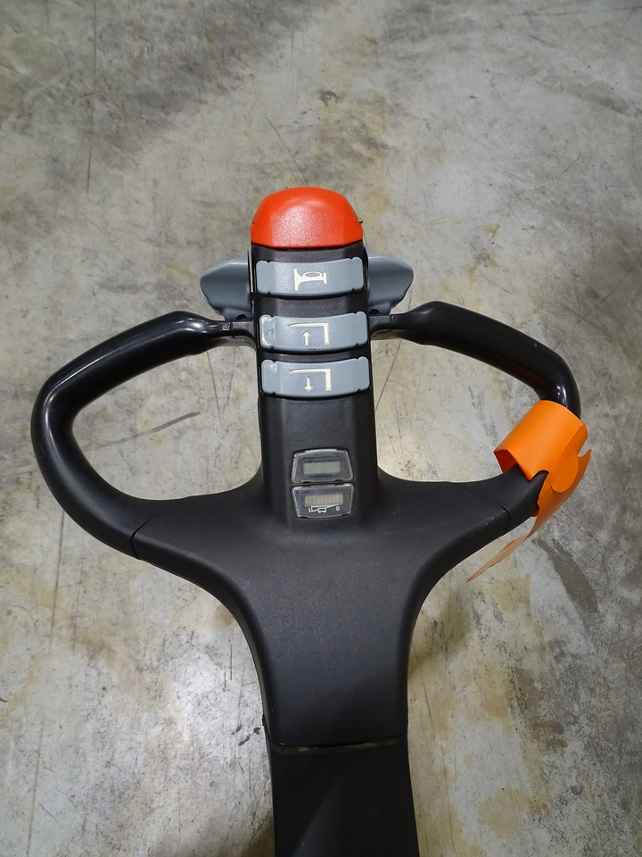 Still ECU16 - Pallet truck: picture 3 Still ECU16 - Pallet truck: picture 3
