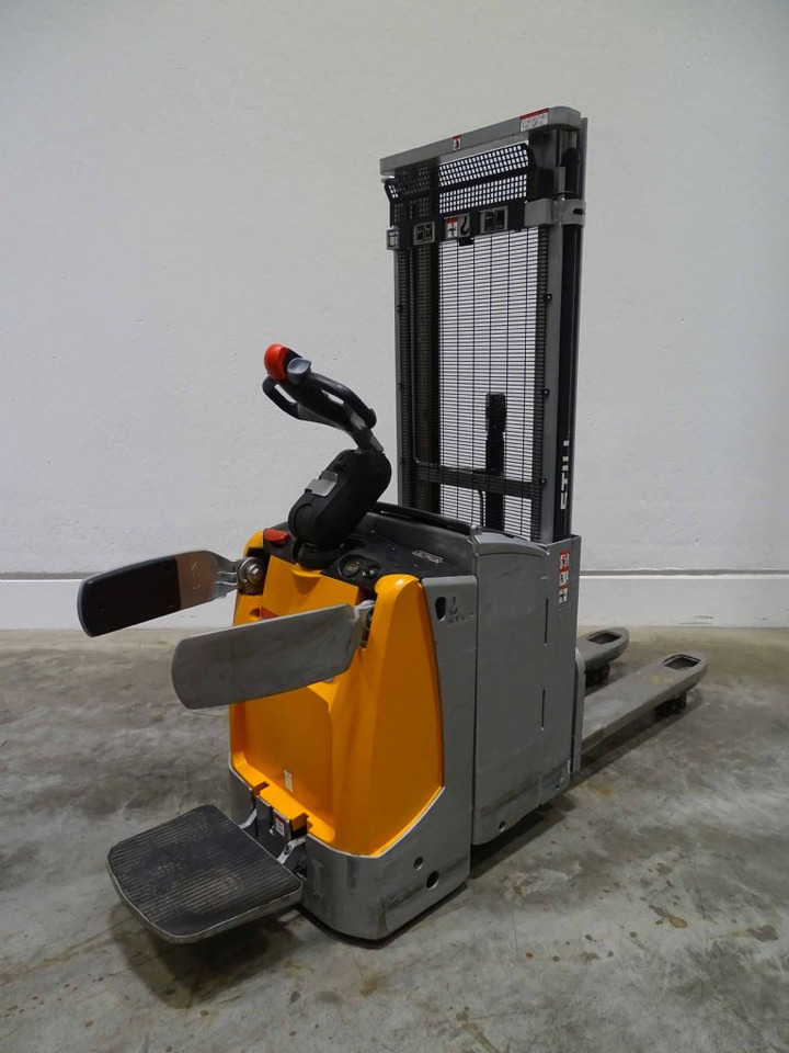 Still EXD-SF20 - Stacker: picture 2 Still EXD-SF20 - Stacker: picture 2