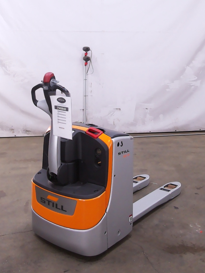 Still EXU18/BATT.NEU - Pallet truck: picture 2 Still EXU18/BATT.NEU - Pallet truck: picture 2