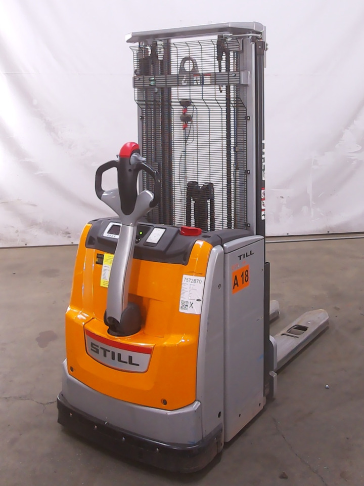 Still EXV14 - Stacker: picture 2 Still EXV14 - Stacker: picture 2