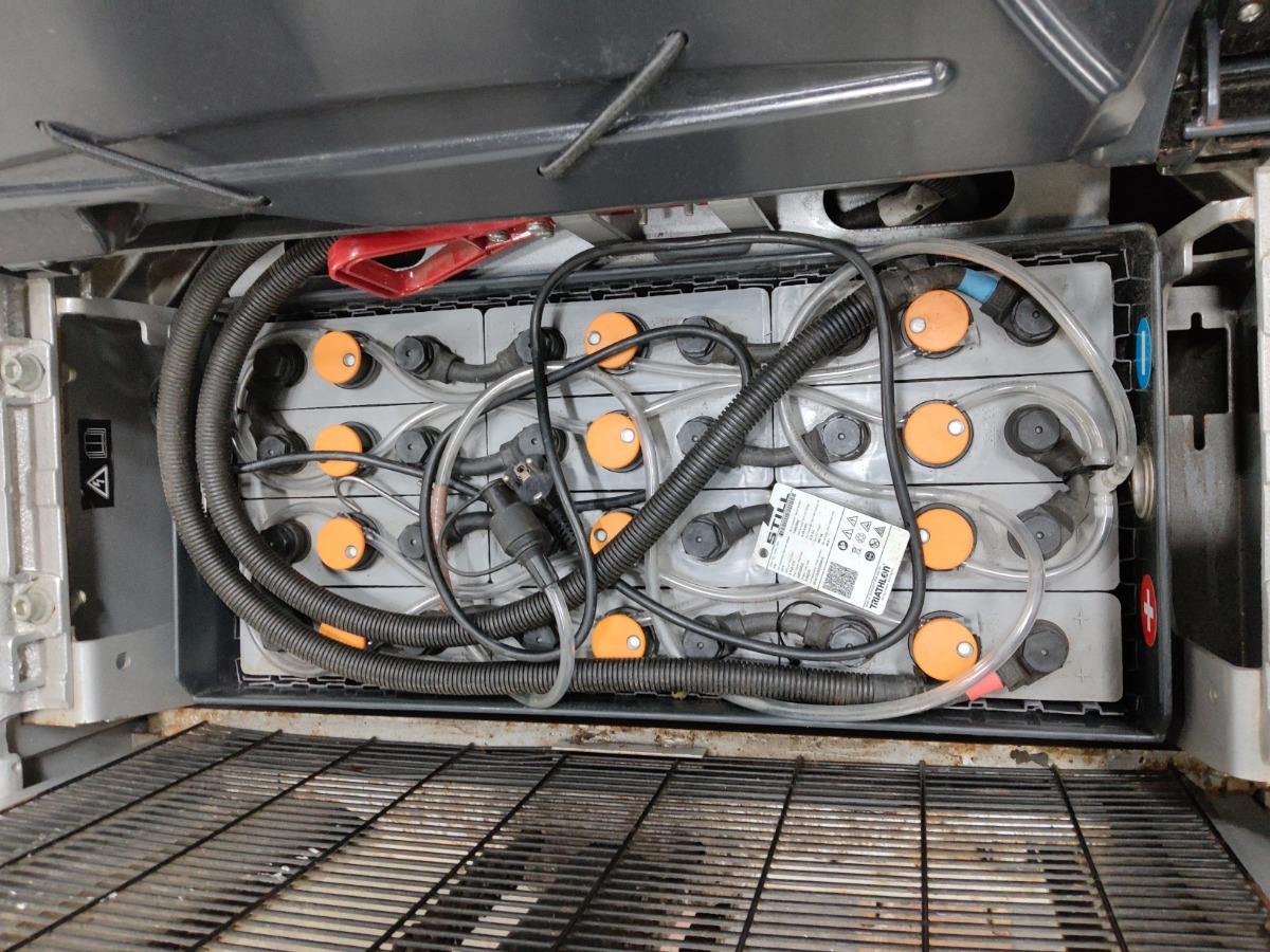 Still EXV14 - Stacker: picture 4 Still EXV14 - Stacker: picture 4