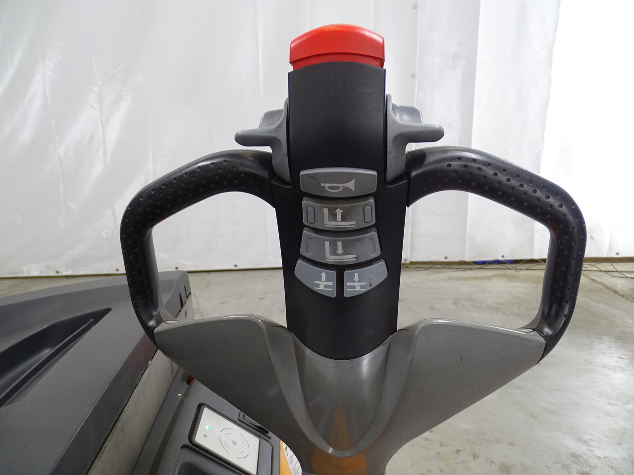 Still EXV14I - Stacker: picture 3 Still EXV14I - Stacker: picture 3